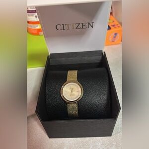 Citizen Women's Elegant Gold-Tone Watch